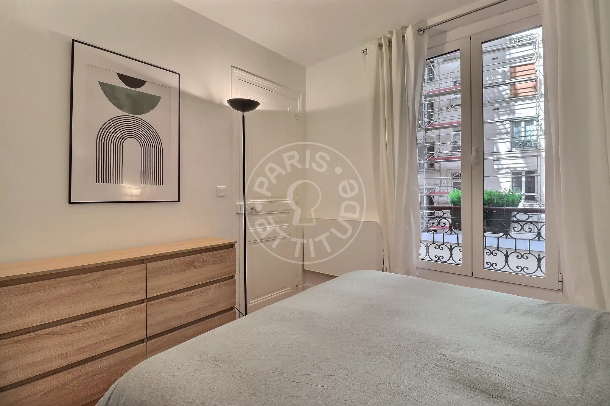 Appartement Rue du Mont Cenis à Paris