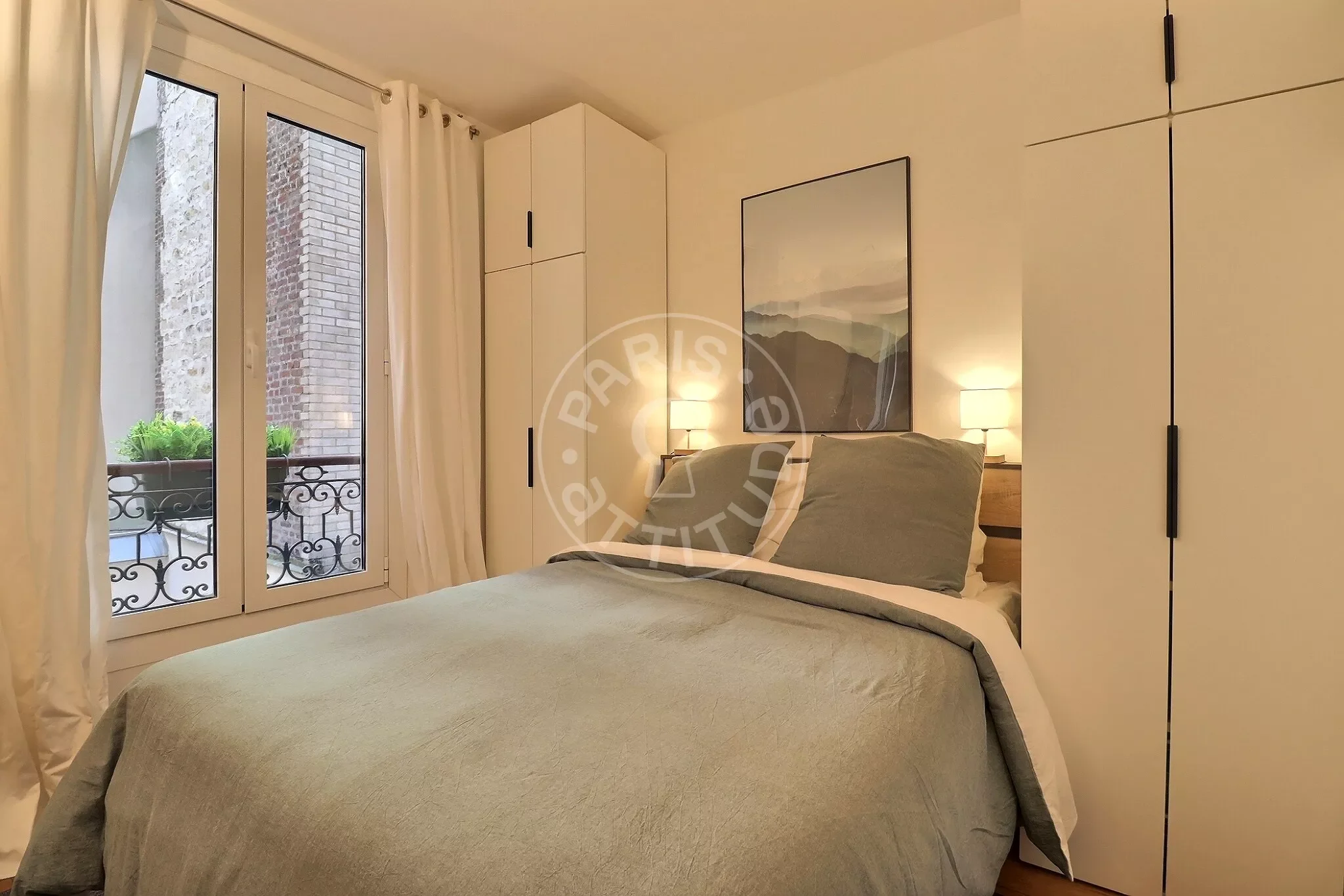 Appartement Rue du Mont Cenis à Paris