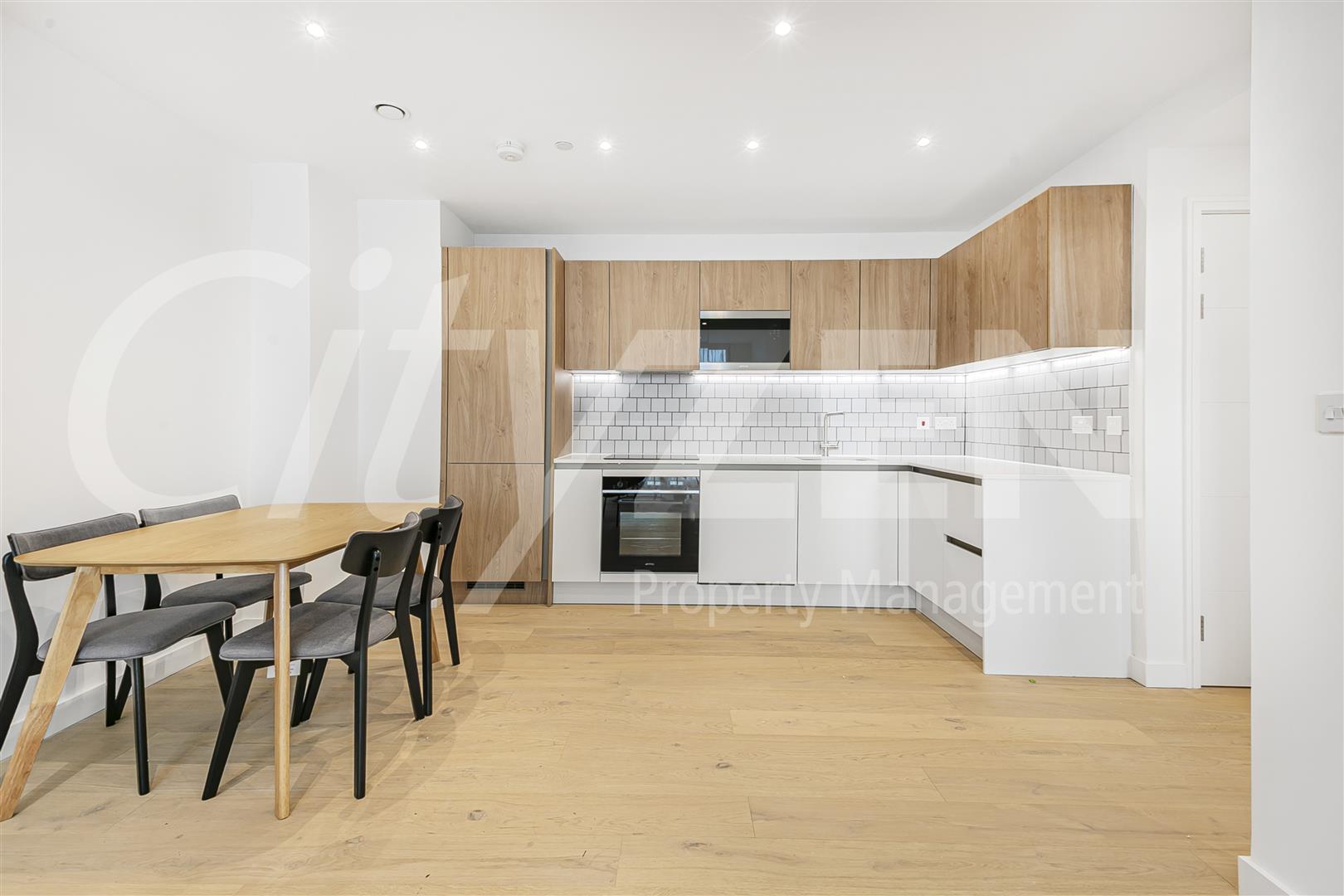Flat Clarendon Road in Watford