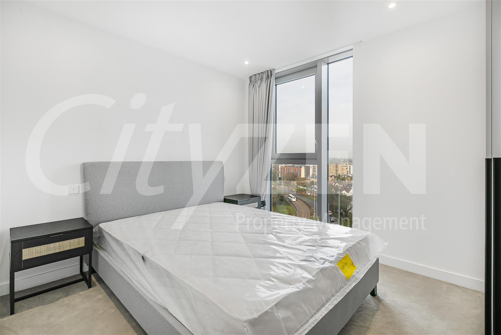 Flat Clarendon Road in Watford