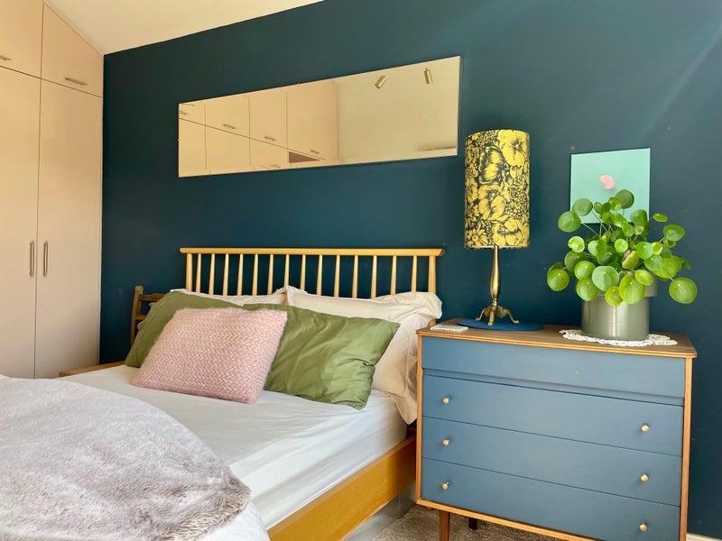 Room Tylney Road in Greater London
