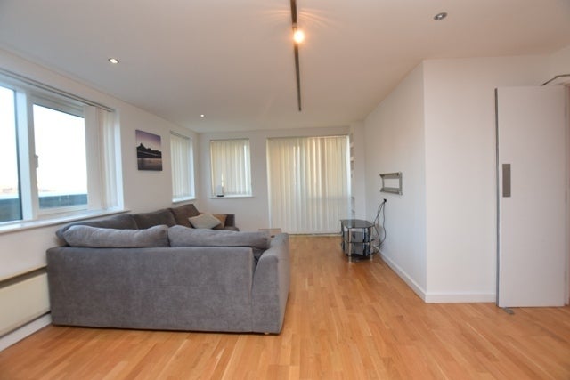 Flat Ecclesall Road in Sheffield
