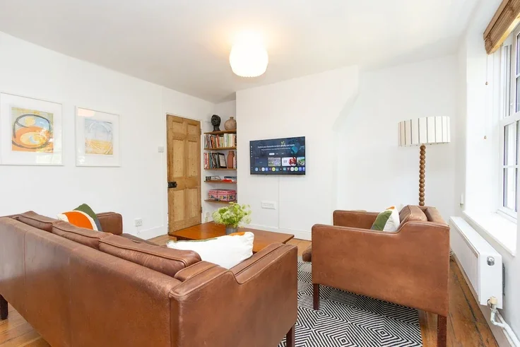 Flat Drysdale Place in Greater London