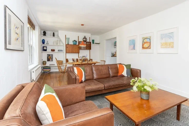 Flat Drysdale Place in Greater London