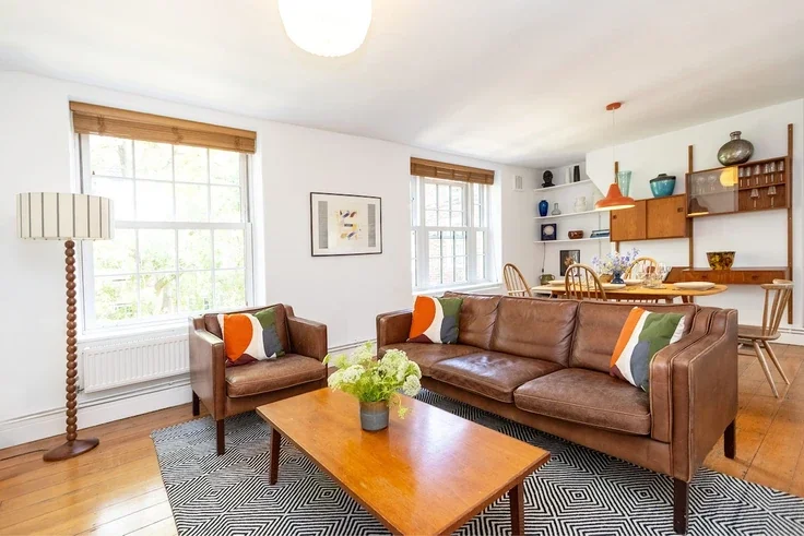 Flat Drysdale Place in Greater London