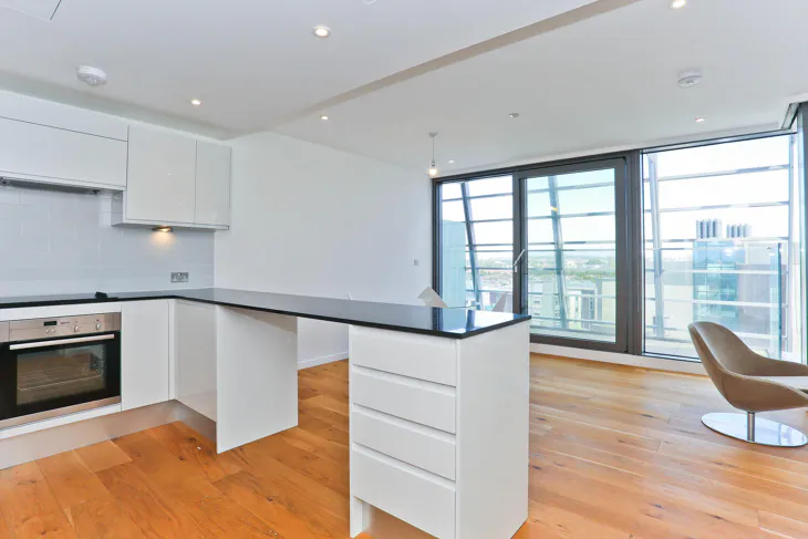 Flat Wood Lane in Greater London