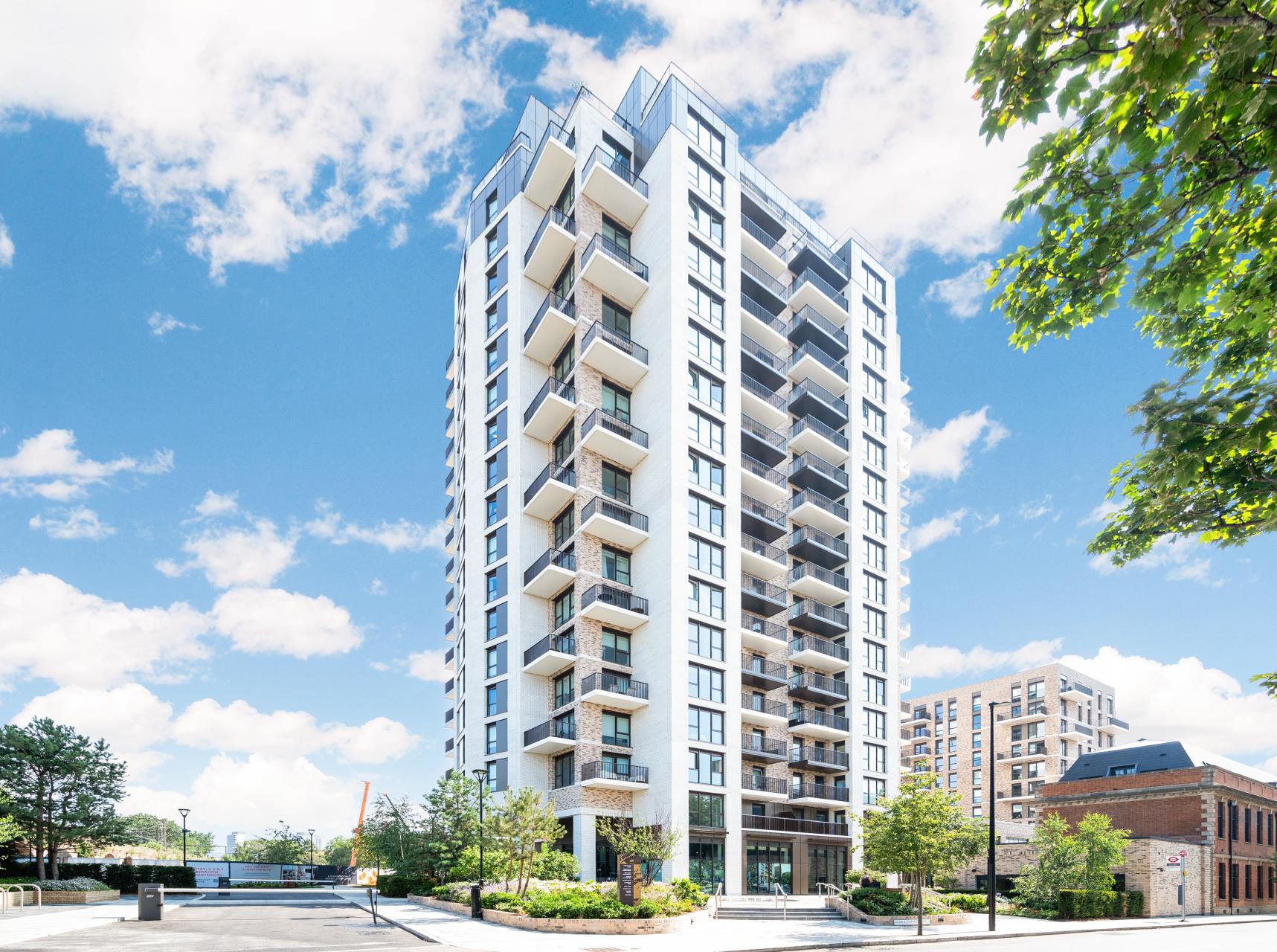 Flat Bow Common Lane in Greater London