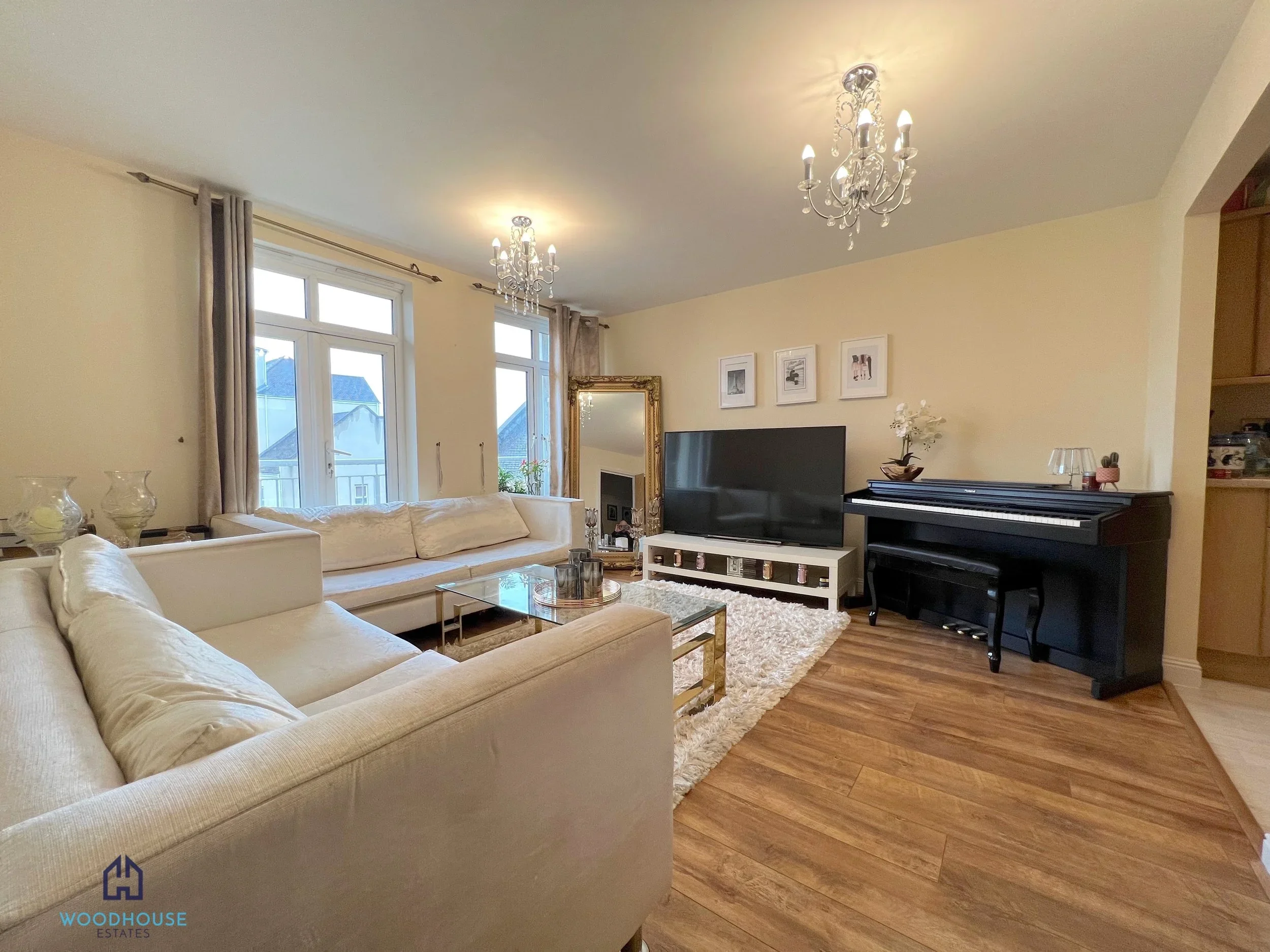 Flat Magdalene Gardens in Greater London