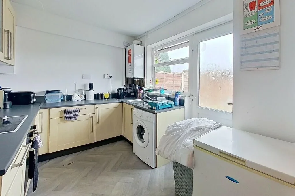 House Dillars Walk in Sandwell