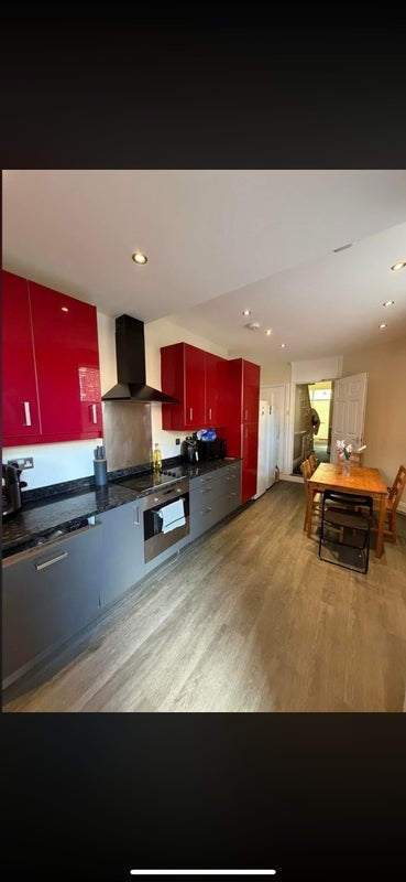 Room Osborne Avenue in Newcastle upon Tyne