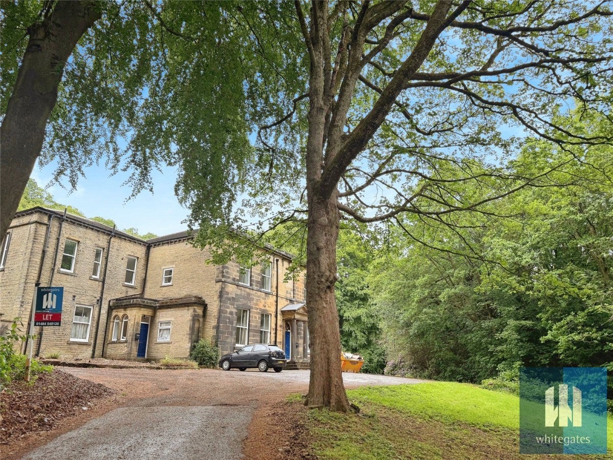 Flat Meltham Road in Kirklees