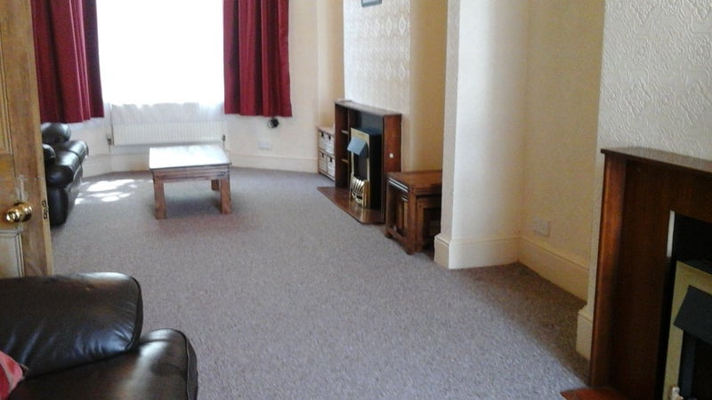 Room Stacey Road in Cardiff