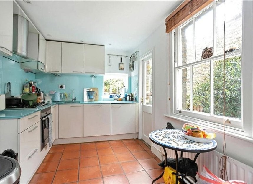 House Quilter Street in Greater London
