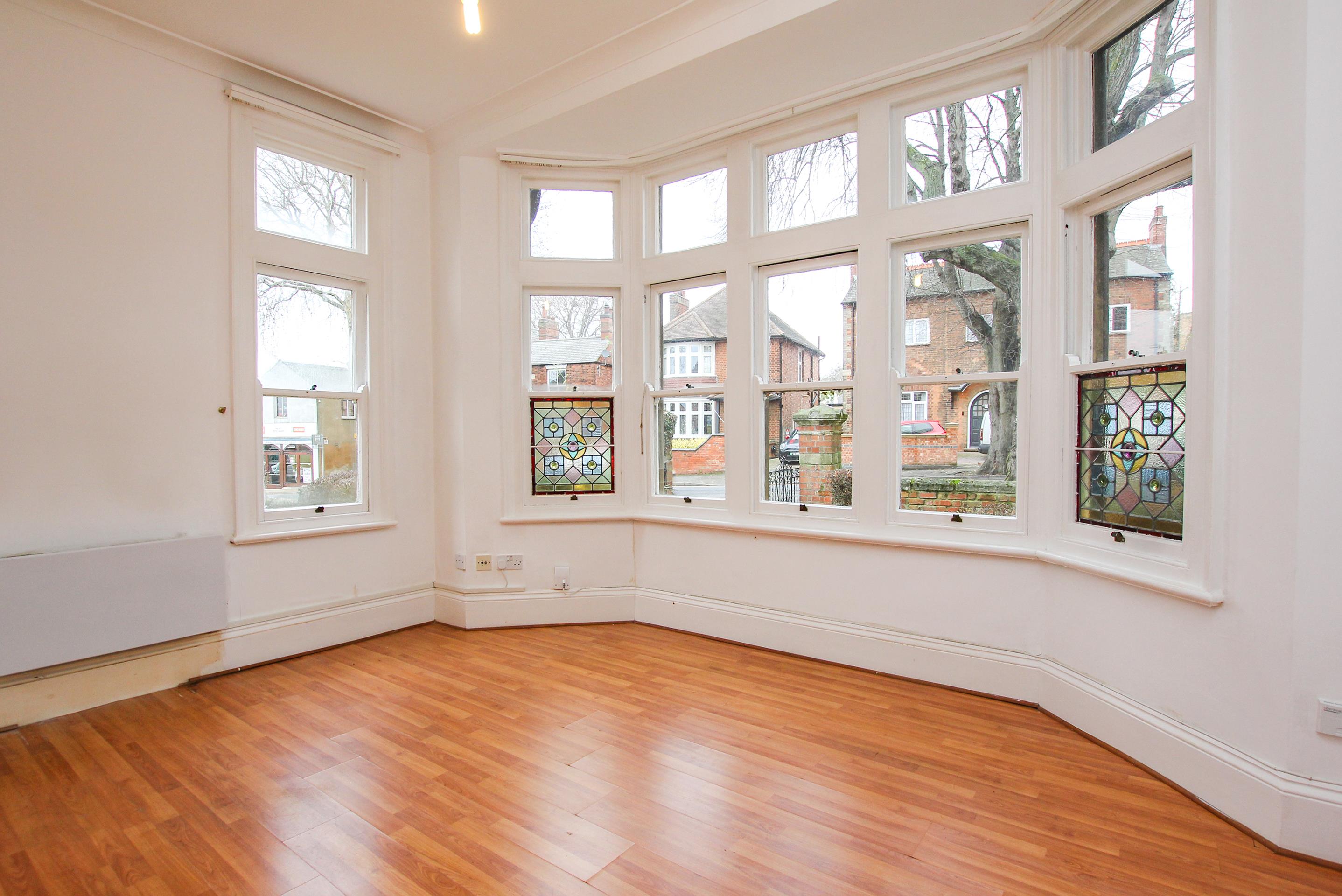 Flat Queensberry Road in Kettering
