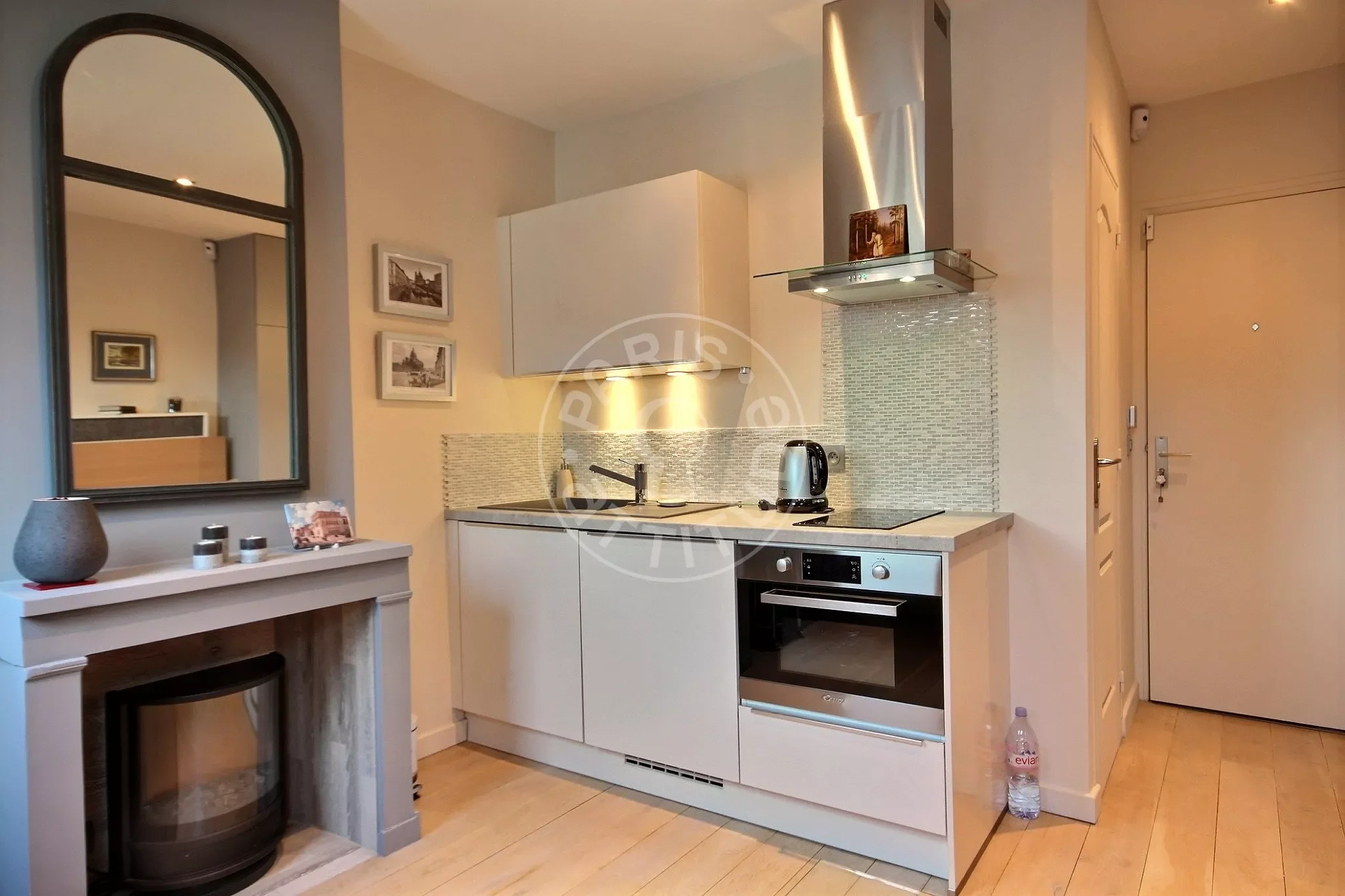 Appartement Rue d'Artois à Paris