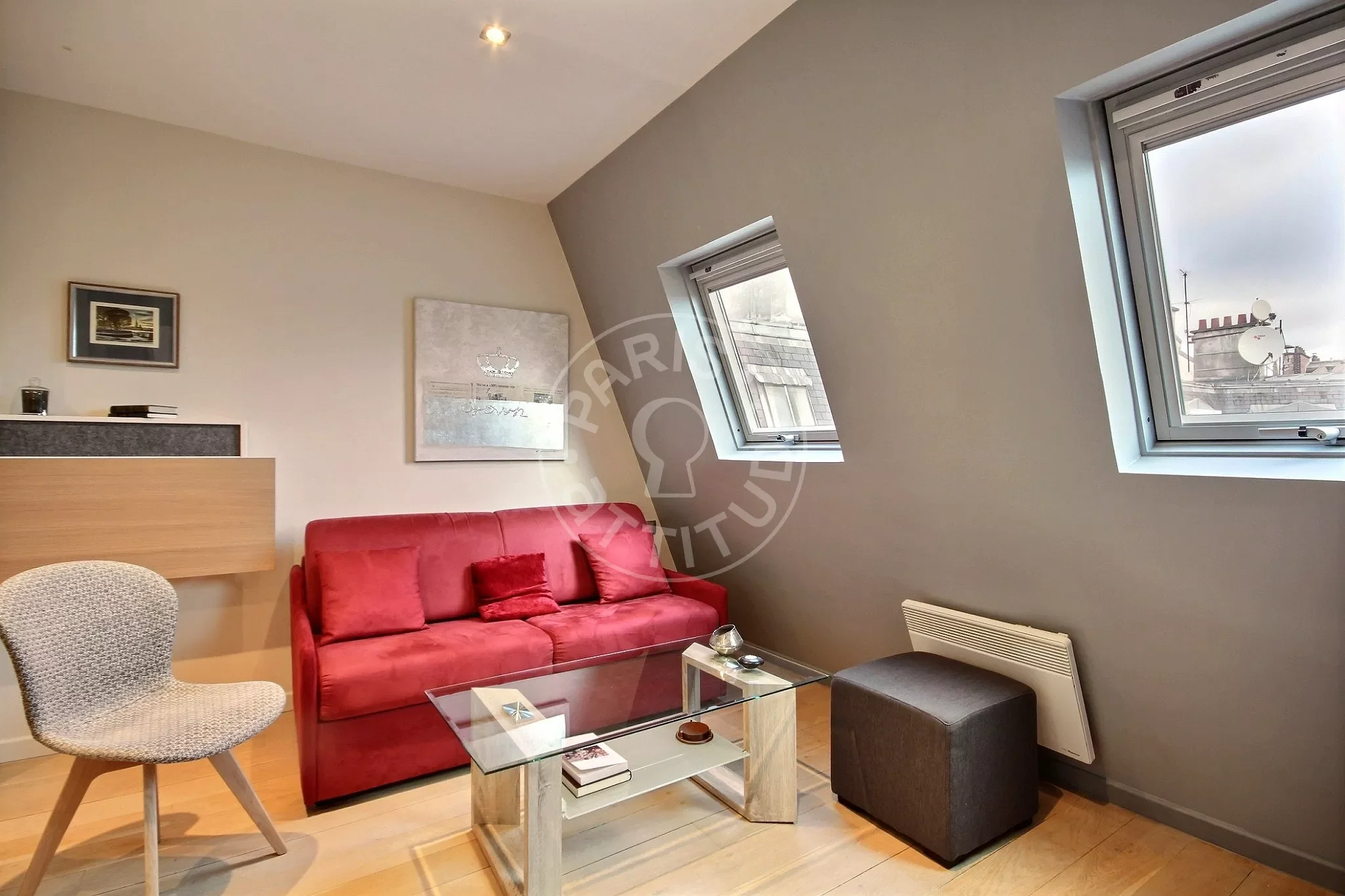 Appartement Rue d'Artois à Paris