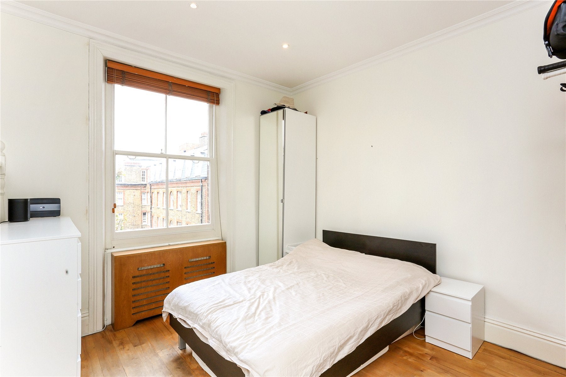 Flat Draycott Place in Greater London