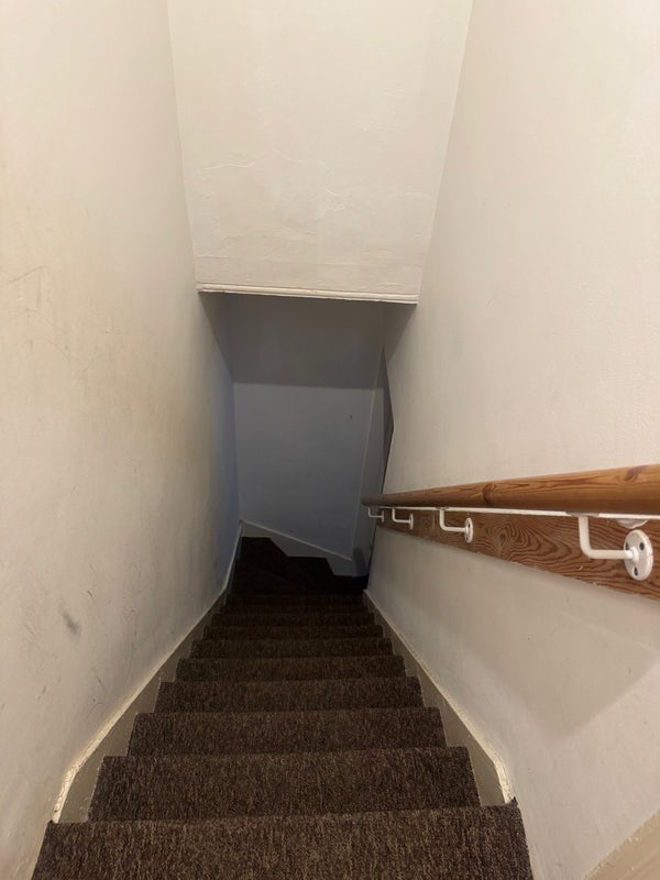 Room Clifton Road in Sandwell