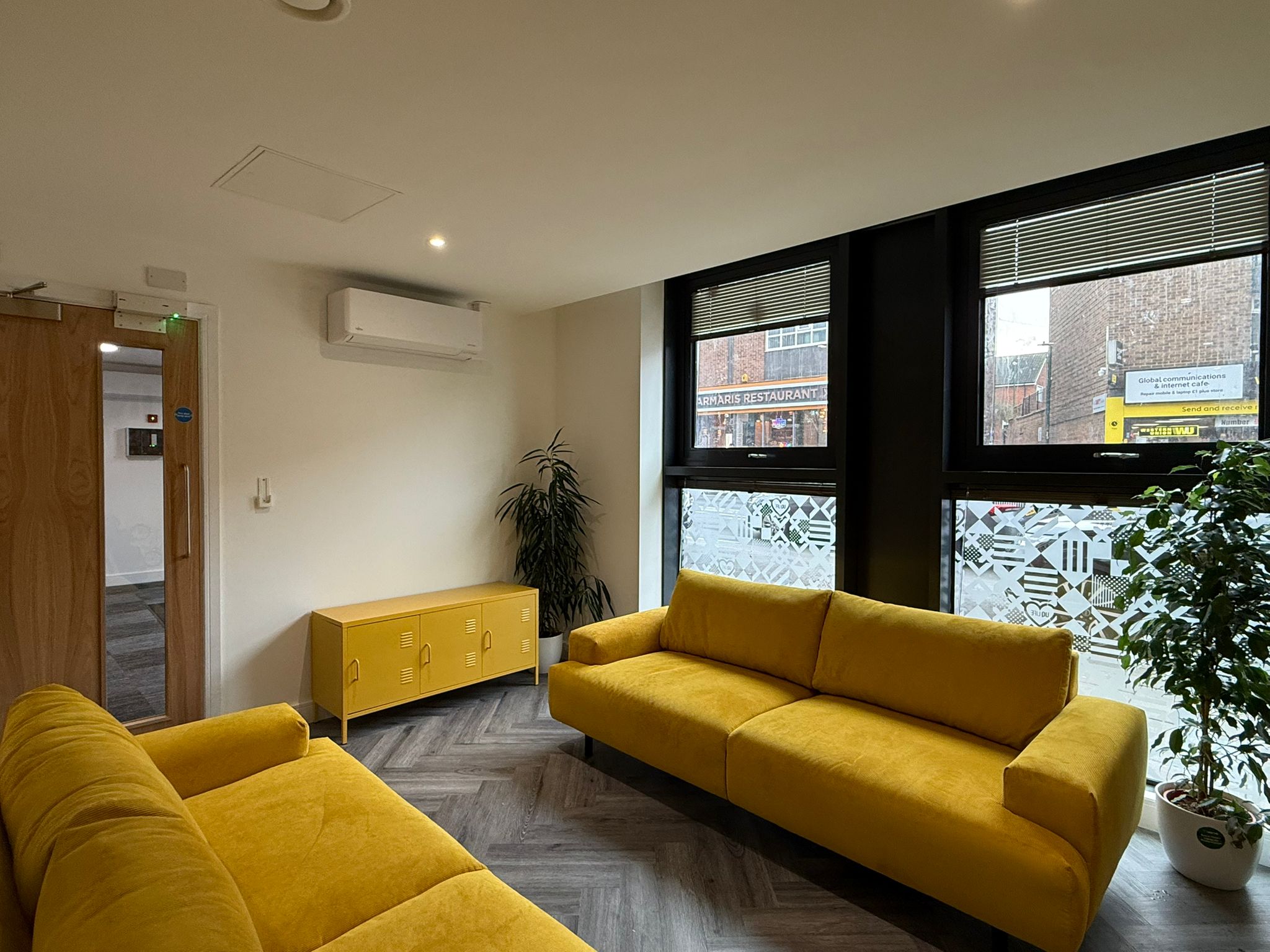Room Alfreton Road in Nottingham