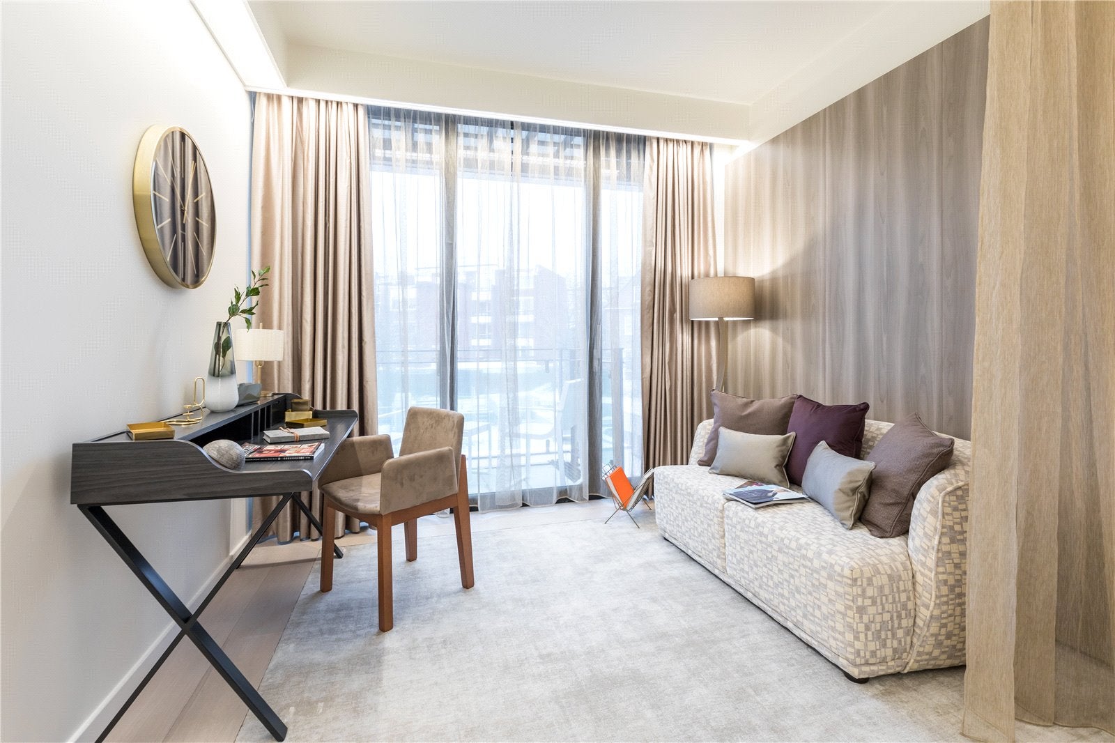 Flat Finchley Road in Greater London