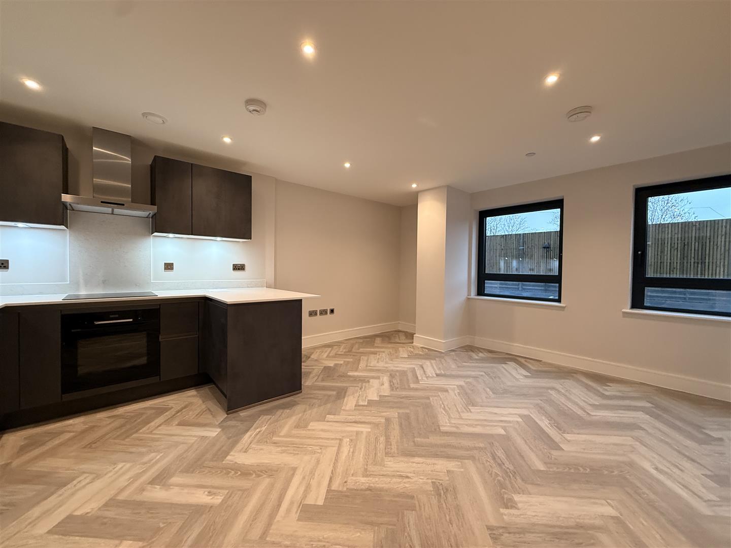 Flat Cockfosters Road in Greater London