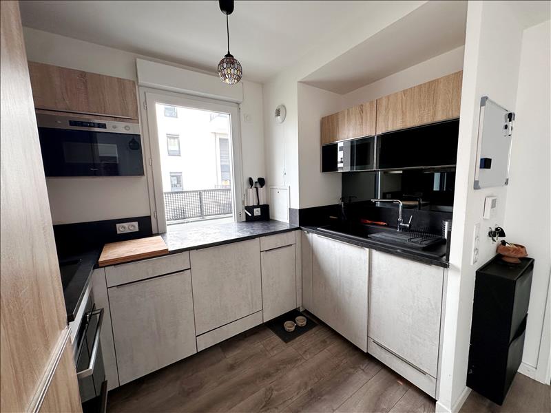 Flat Allée des Lumières in Cergy