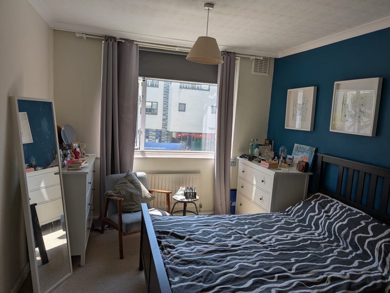 Room Lupus Street in City of Westminster
