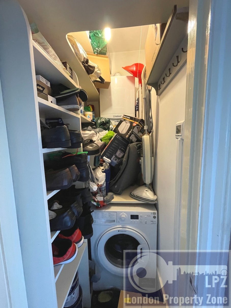 Flat Hammersmith Grove in Greater London