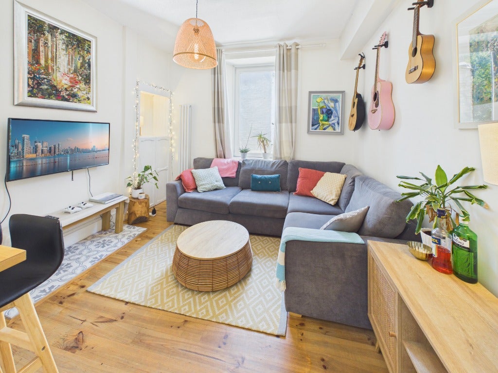 Flat Maryfield in City of Edinburgh