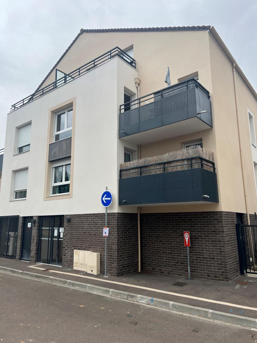 Flat Rue de la Grenouillère in Nangis