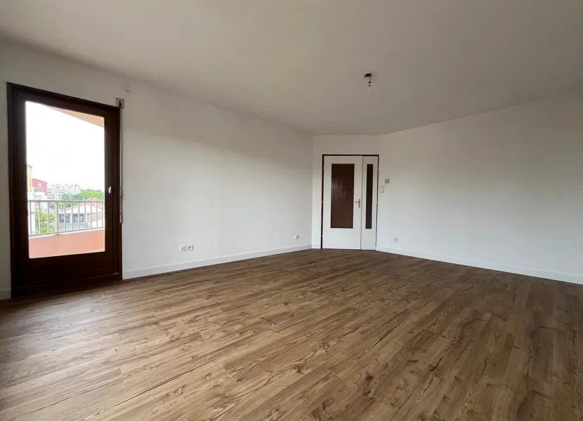 Appartement Grande Rue de la Coupée à Charnay-lès-Mâcon