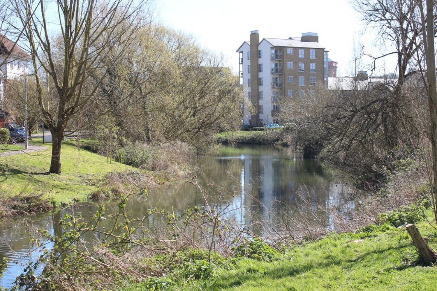 Flat Rotary Way in Colchester