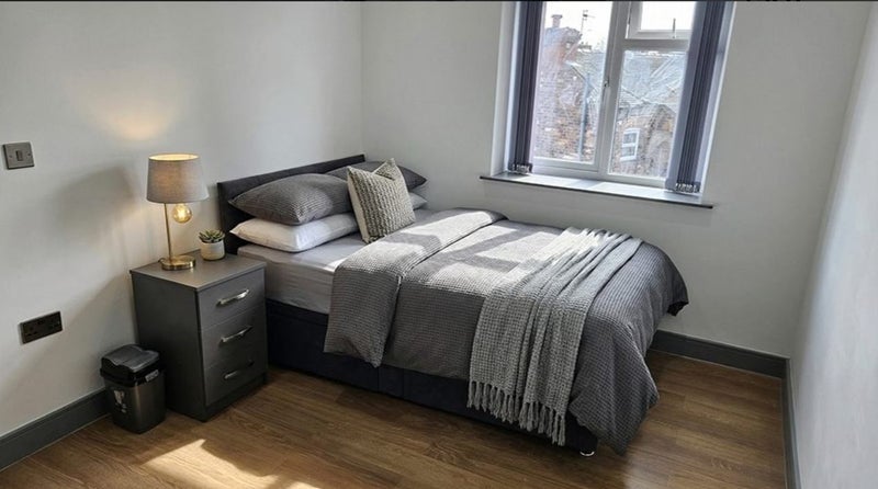 Room Clive Street in Stoke-on-Trent