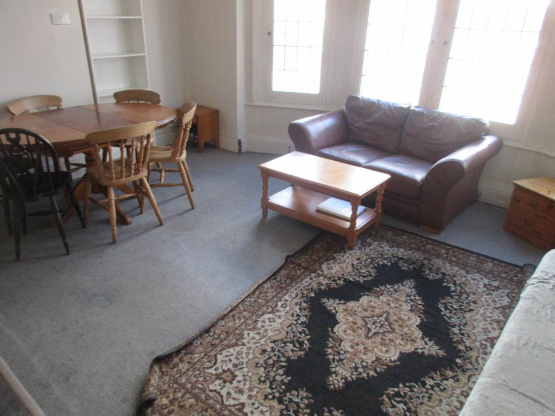 Room Clifftown Road in Southend-on-Sea