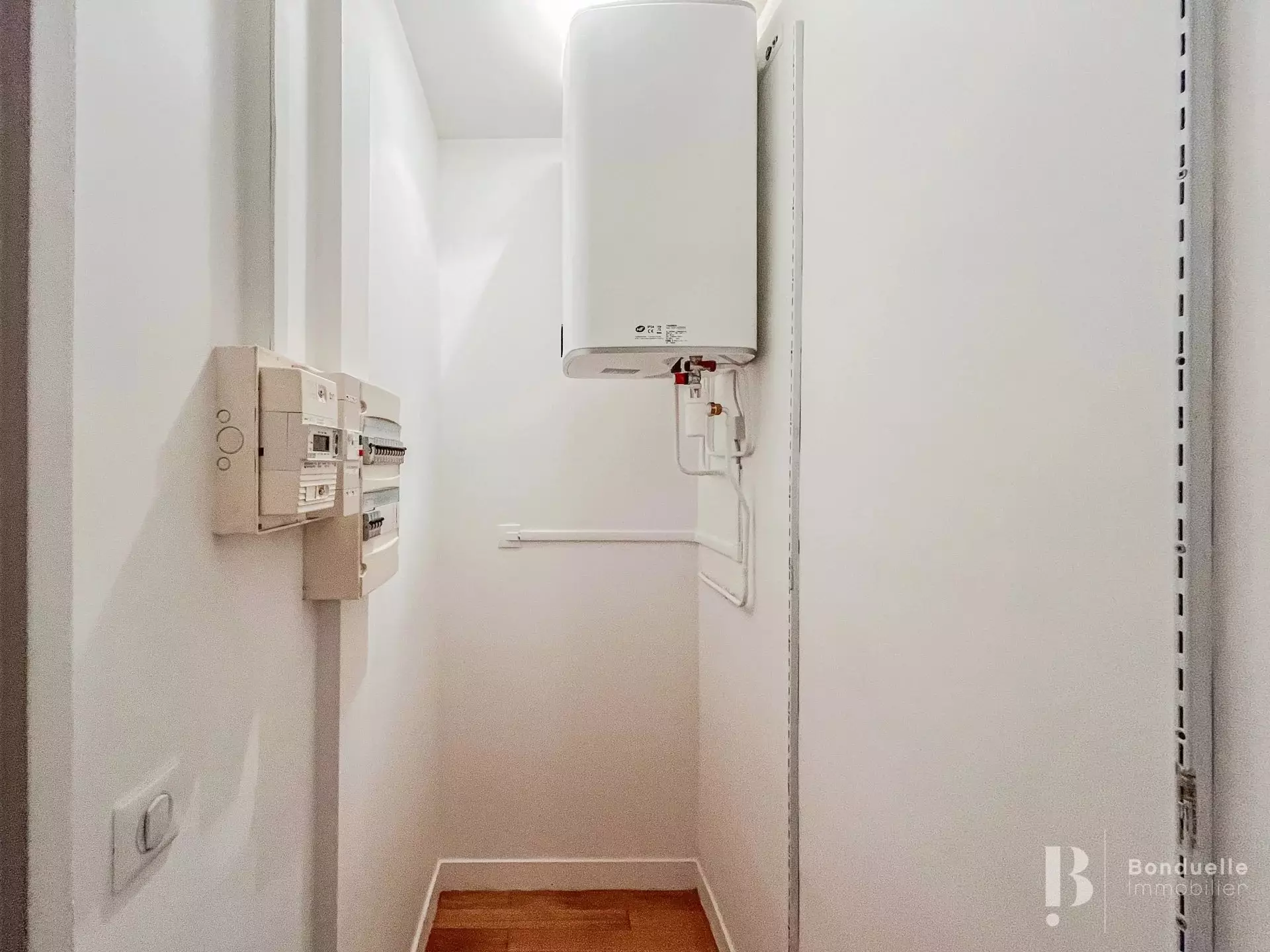 Flat Rue Drouot in Paris