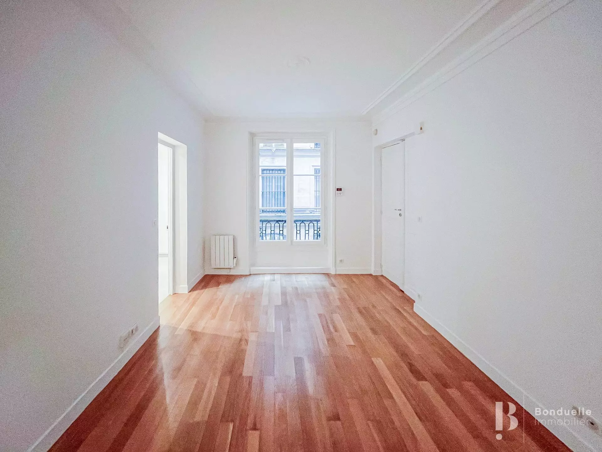 Flat Rue Drouot in Paris
