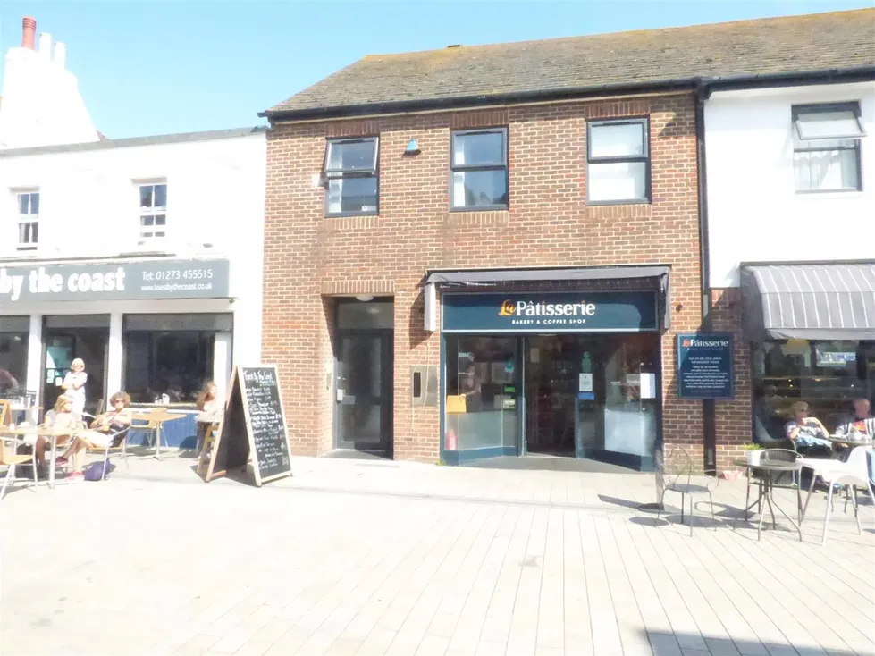 Flat East Street in Adur