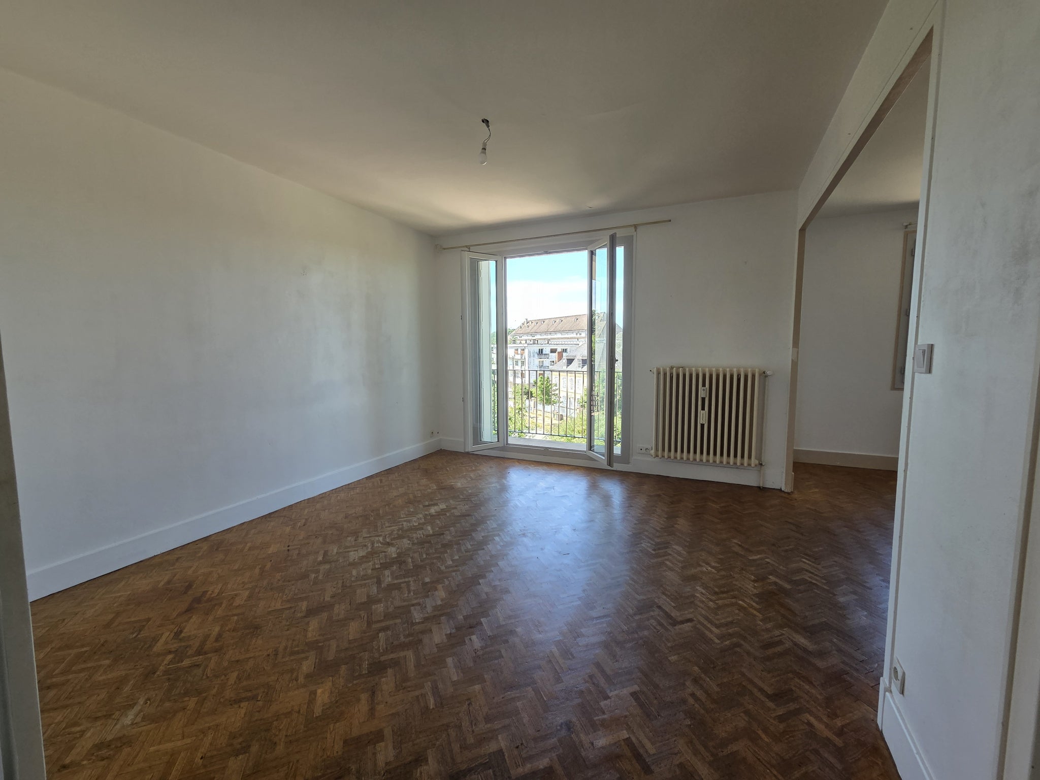 Flat Route Bleue in Saint-Prix