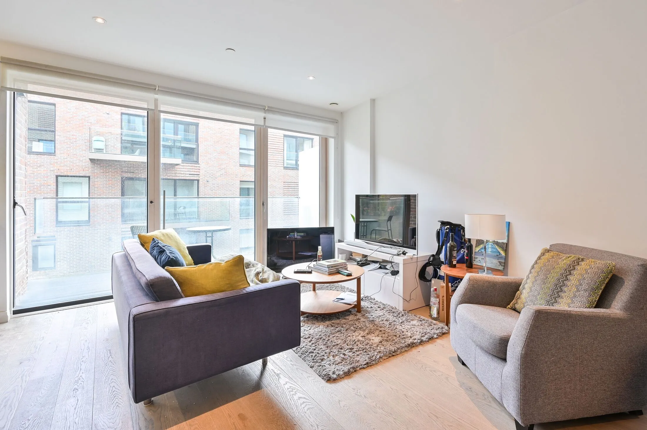 Flat Victory Place in Greater London