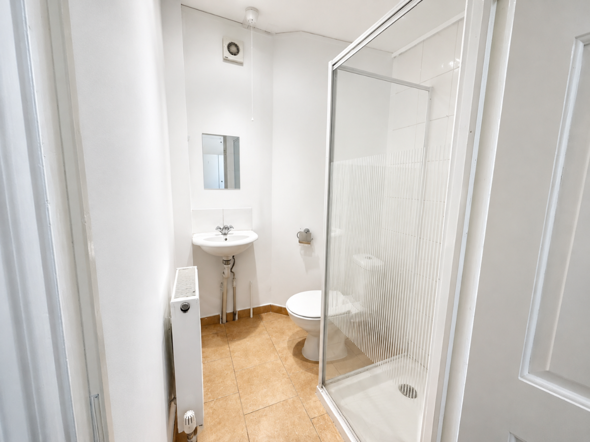 Room St Augustines Road in Fenland District