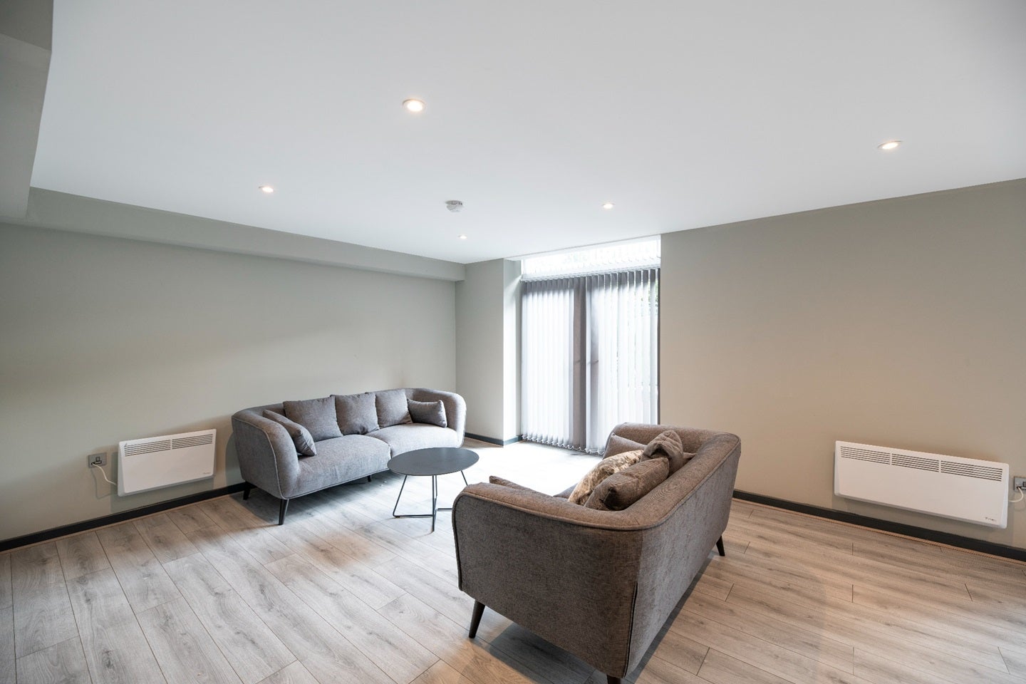 Flat Stanningley Road in Leeds