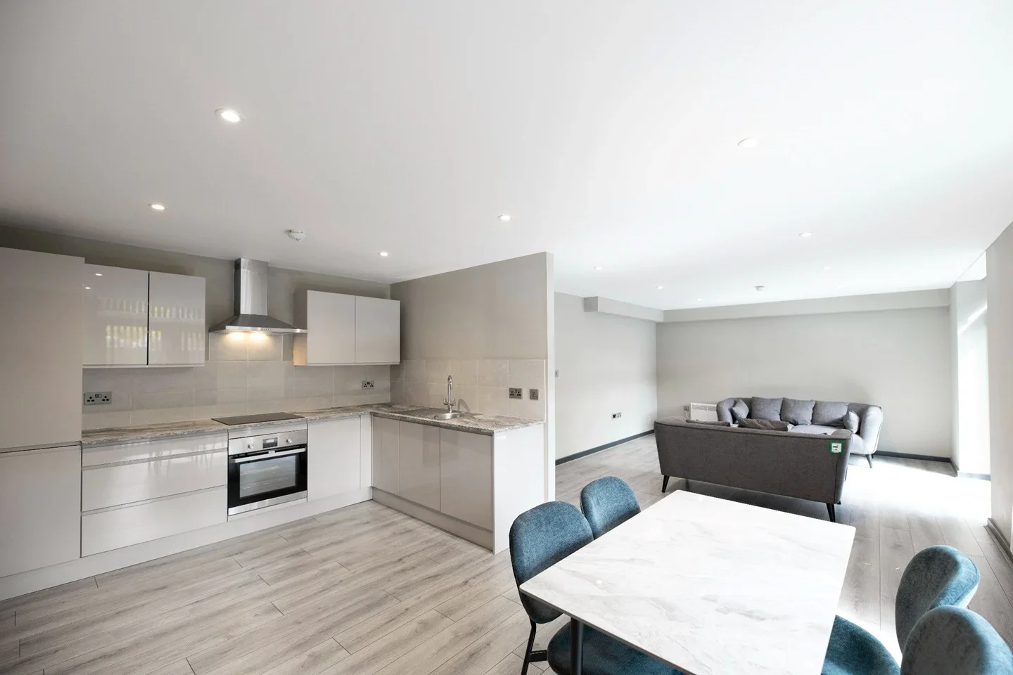 Flat Stanningley Road in Leeds