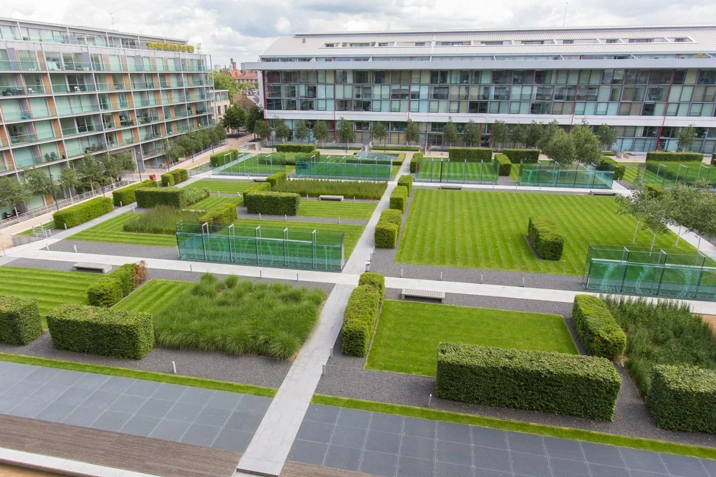 Flat Gillespie Road in Greater London