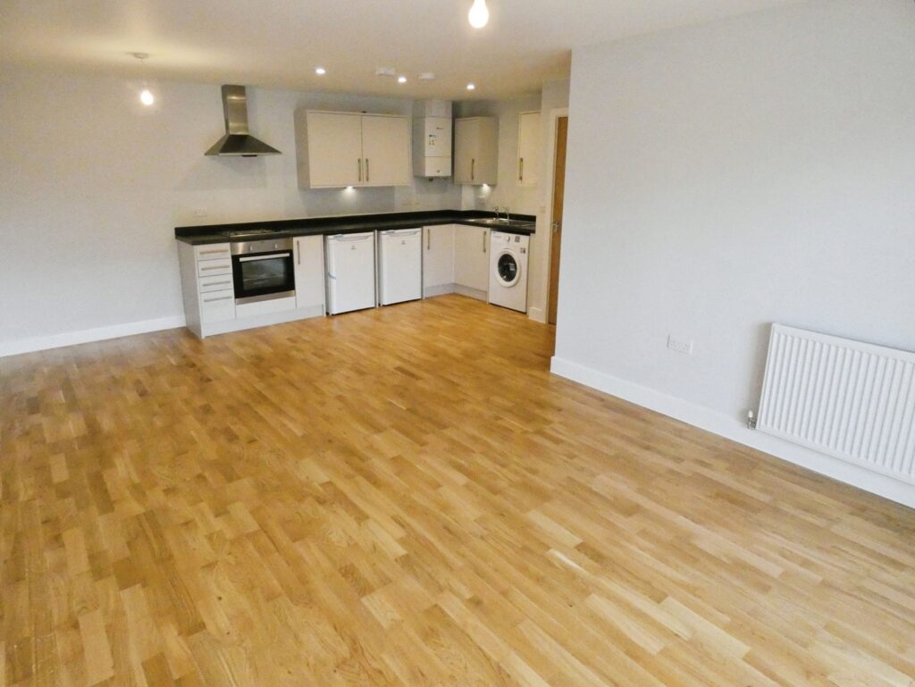 Flat York Road in Rushmoor
