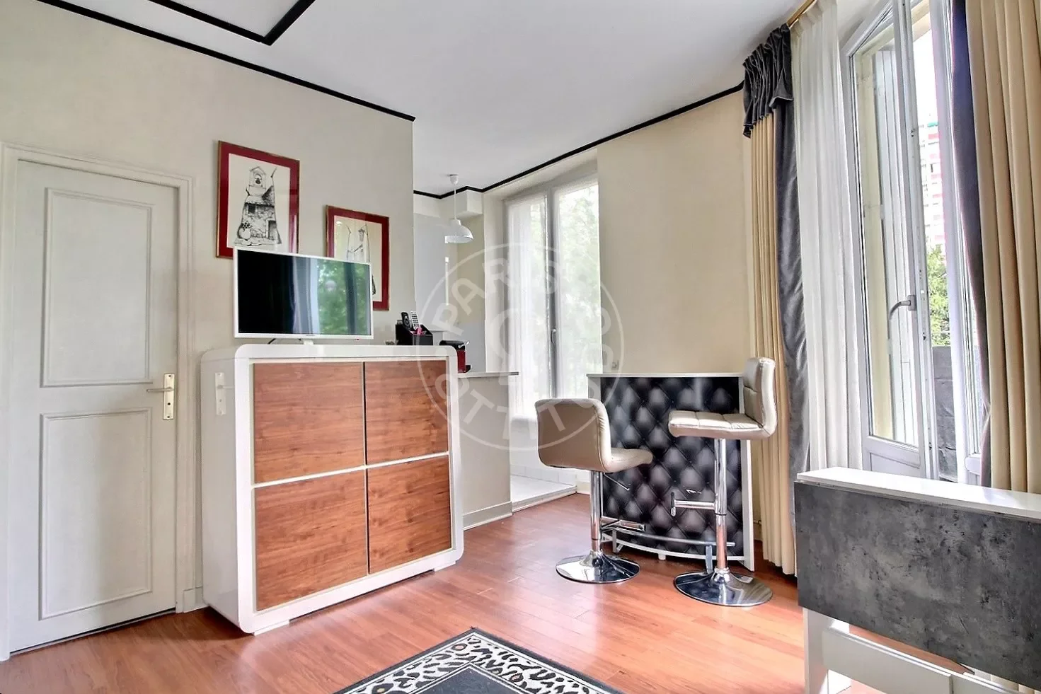 Appartement Rue de Charenton à Paris