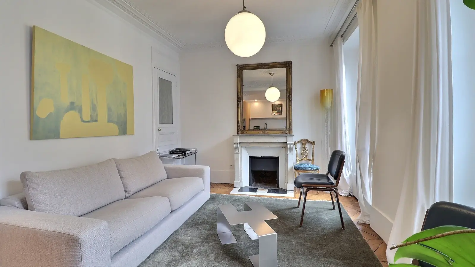 Appartement Boulevard Beaumarchais à Paris