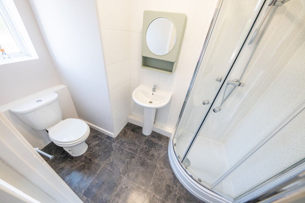 Flat Hambledon Parade in Havant