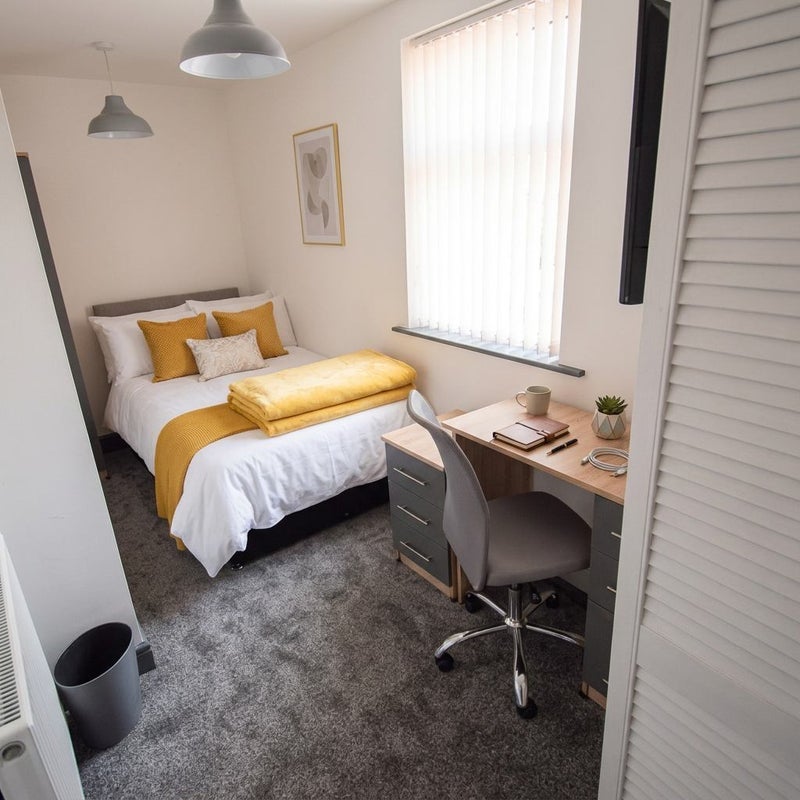 Room Elgin Street in Stoke-on-Trent