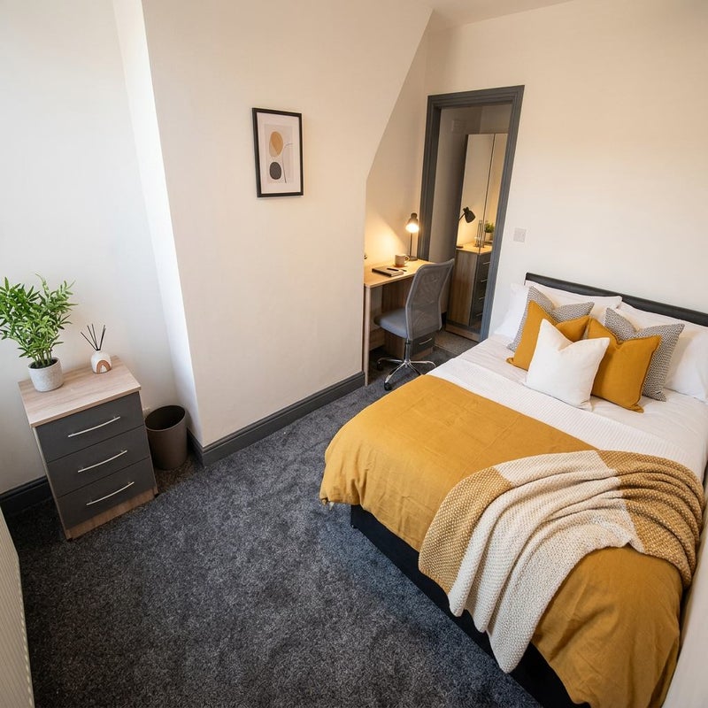 Room Elgin Street in Stoke-on-Trent