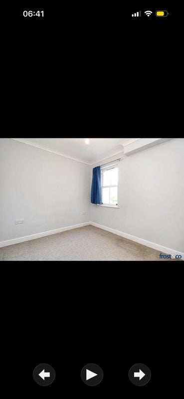 Room Approach Road in Poole